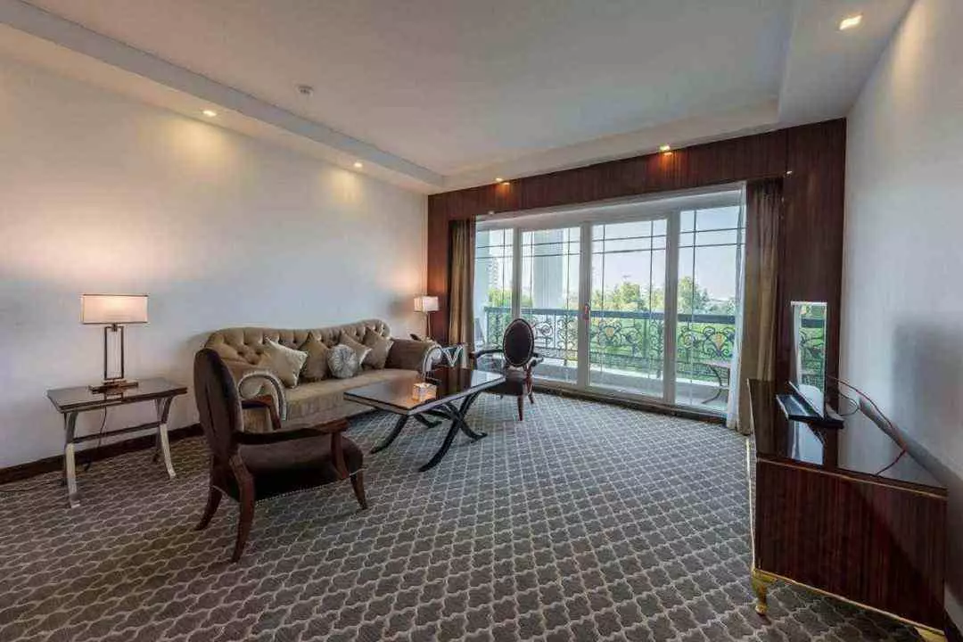 Dariush Grand Hotel
